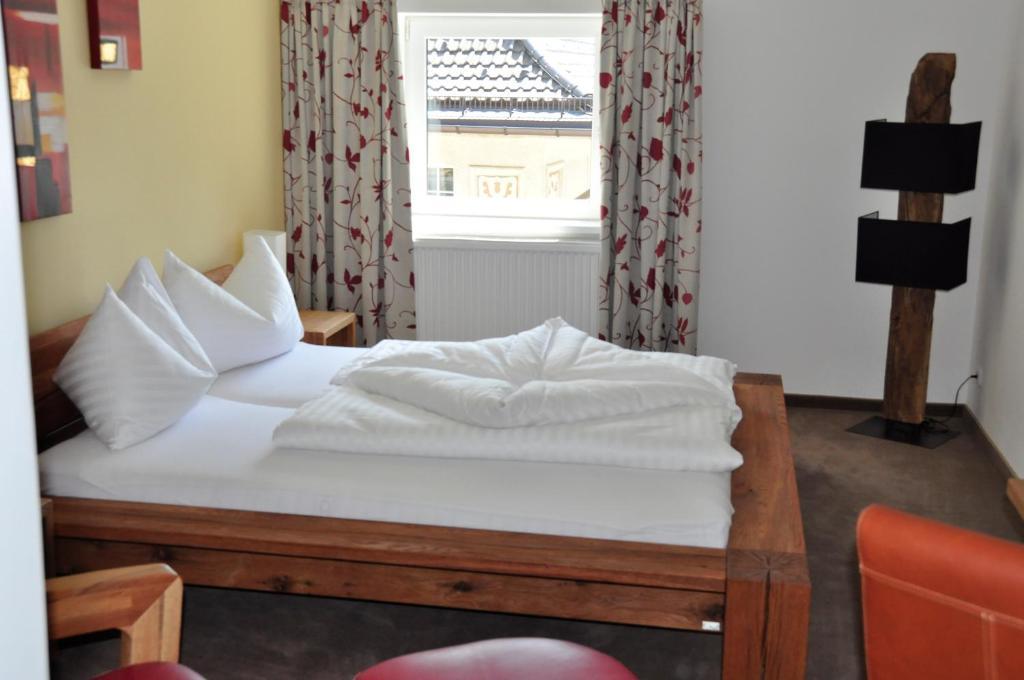 קופשטיין Hotel Goldener Loewe חדר תמונה